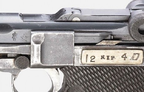 Hace unos días encontré por casualidad en una web extranjera un arma a la venta que hacía muchos años 80