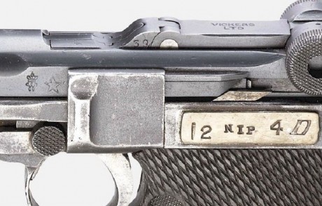 Hace unos días encontré por casualidad en una web extranjera un arma a la venta que hacía muchos años 160