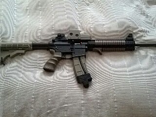 Hola,saco este nuevo tema,pues como yo,muchos de vosotros,amantes de las armas de corte tactico del 22,customizais,vestis,adornais 110