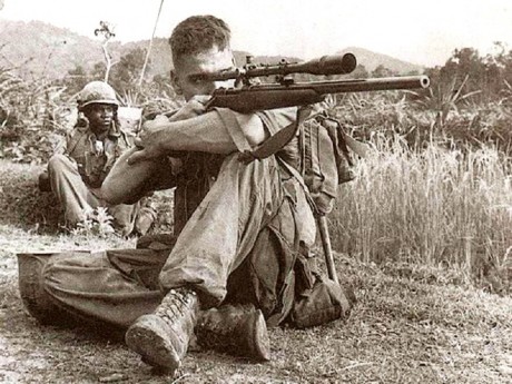 Hace unos días encontré por casualidad en una web extranjera un arma a la venta que hacía muchos años 40