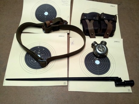 El Mosin-Nagant ..
es un rifle militar accionado por cerrojo, con cargador de cinco proyectiles, que 90