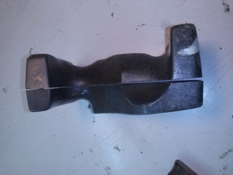 Hola chicos!
arreglando el cuarto trastero de mi padre me he encontrado unos cargadores de pistola de 31