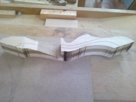 Hola.
Estoy como loco intentando encontrar lamas de cama, (de madera de haya) para hacerme unas palas 11
