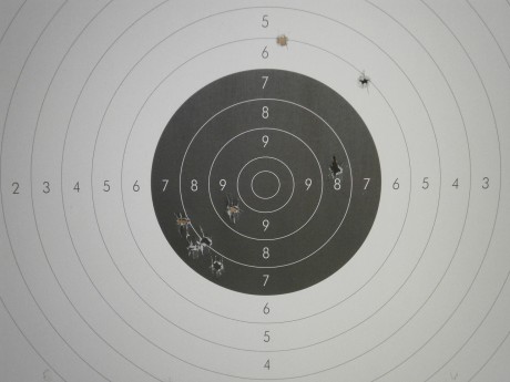 Hola a todos.Hace un par de meses me compre en Trelles un Remington 1858 de Pedersoli y me he decidido 00