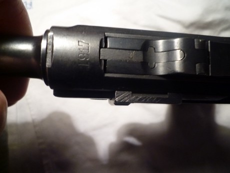 Hola; Quería pedir ayuda a este Foro de expertos ya que un familiar cercano tiene, por herencia, una pistola 10