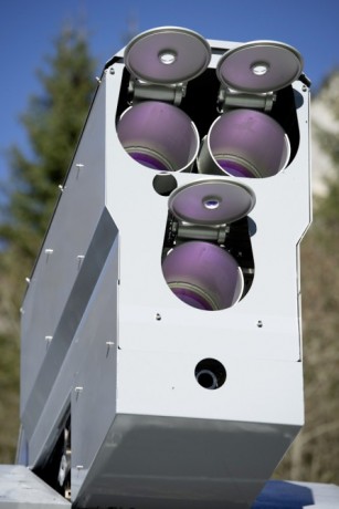 Pues el tema sigue...

https://defense-update.com/20121218_rheinmetall_hel_weapon.html 01