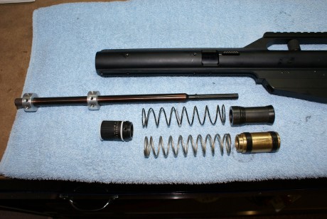 Buenas, pues eso voy a poner unas fotos de las modificaciones que he realizado a un AirForce Pistol cal. 12