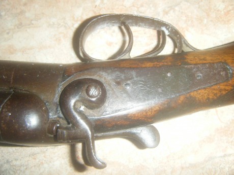 Hola, dispongo de dos escopetas de mi bisabuelo y me gustaría venderlas, no tengo ni idea del modelo que 00