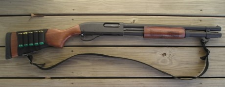 Hola

He comprado una Remington 870 wingmaster en buen estado, con pequeñas señales de uso en sus maderas, 11