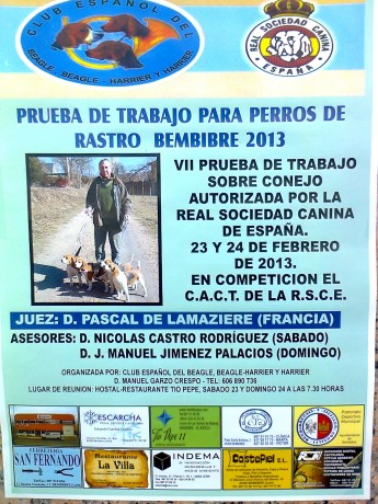 Para los interesados os pongo el cartel, el Hostal Tío Pepe está al pié de la A6 (Madrid-Coruña)si se 00
