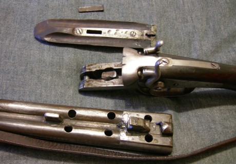 Hola amantes y seguidores de "armas.es" aqui un nuevo paisano!!!

Tengo una escopeta y no se 91