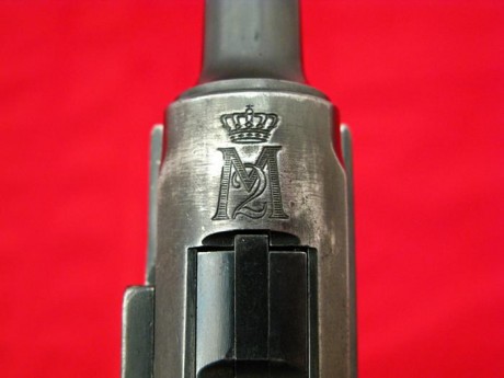 Por favor alguien me podría informar sobre las pistolas P08 que fueron reglamentarias en Portugal, si 51