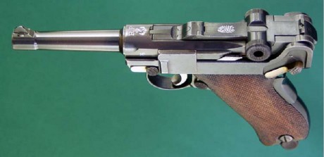 Por favor alguien me podría informar sobre las pistolas P08 que fueron reglamentarias en Portugal, si 70
