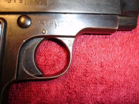 Holá a todos!!!...tengo esta pistola desde hece algunos años y hace unos días me empece a interesar un 10