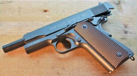 Buenas tardes compañeros, queria comprarme un arma de AC, y e gustaria gastarme como mucho unos 140, me 32