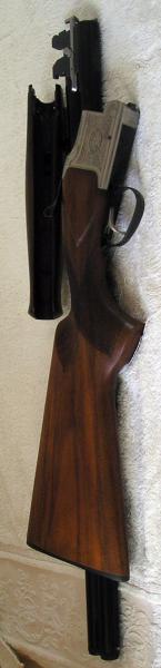 Hola a todos,

Vendo escopeta superpuesta del 12 Laurona Derby XMS, monogatillo con selector de tiro, 01