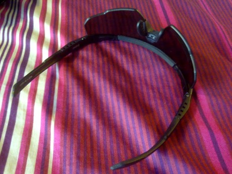 Hola, ¿alguien sabe donde encontrar una cinta con un tapaojo para tiro olímpico,  en Madrid ?

No se si 02