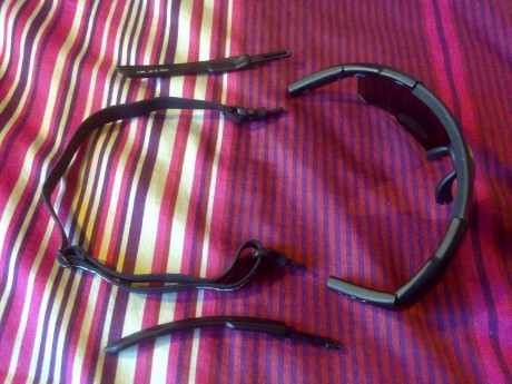 Hola, ¿alguien sabe donde encontrar una cinta con un tapaojo para tiro olímpico,  en Madrid ?

No se si 11