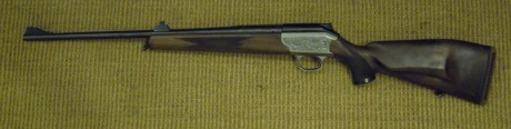 Vendo rifle de cerrojo rectilineo Blaser R93 Luxus-España, cal.30-06. Grabados de Cochino y Venado. Perfecto 02