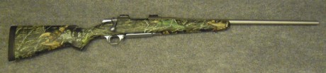 Vendo rifle de cerrojo Browning Stainless Steel A-Bolt Camo, cal.270wsm. Cargador extraible. Muy ligero. 02