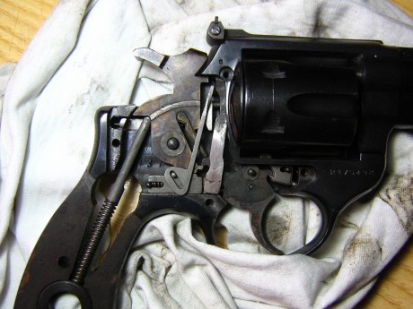 Hola colegas: Hace como una semana, y habida cuenta de que mi licencia para portar armas caduca en Marzo 41