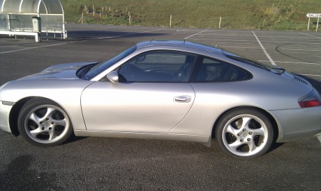 Buenas, vendo Porsche 911 carrera del 99 gris plata, full equip total, en buen estado, con 105000 km. 10