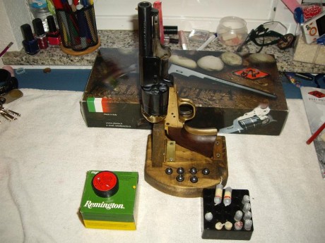 Buenas a todos,UN CONSEJO.
He estado esperando 3 semanas en mi armeria, un remington New model  8 " 30