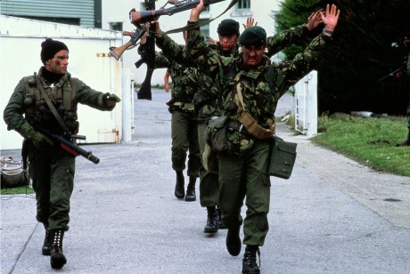Hace unos días encontré por casualidad en una web extranjera un arma a la venta que hacía muchos años 90