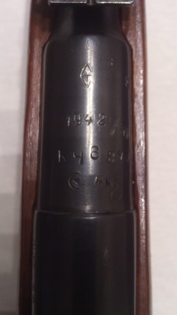 El Mosin-Nagant ..
es un rifle militar accionado por cerrojo, con cargador de cinco proyectiles, que 131