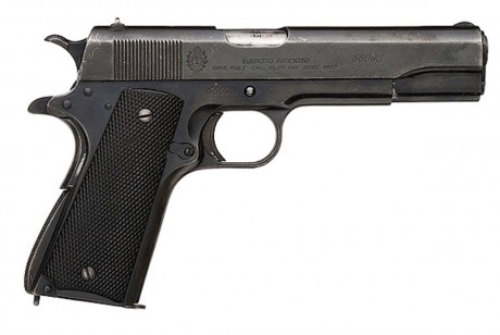 Hace unos días encontré por casualidad en una web extranjera un arma a la venta que hacía muchos años 141
