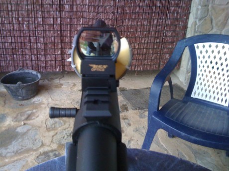 Hola companeros.
la semana que viene voy a conseguir una Hatsan MP,
calibre 12 mágnum (12/76).
Cañón slug 41