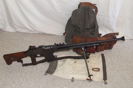 Hace unos días encontré por casualidad en una web extranjera un arma a la venta que hacía muchos años 150