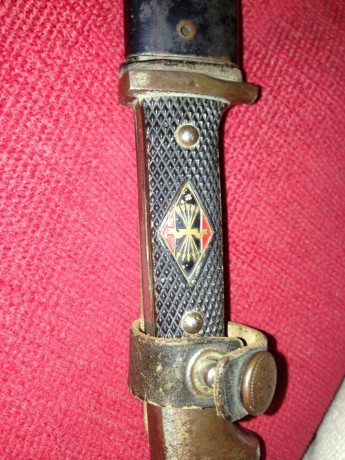 Hace unos días encontré por casualidad en una web extranjera un arma a la venta que hacía muchos años 00