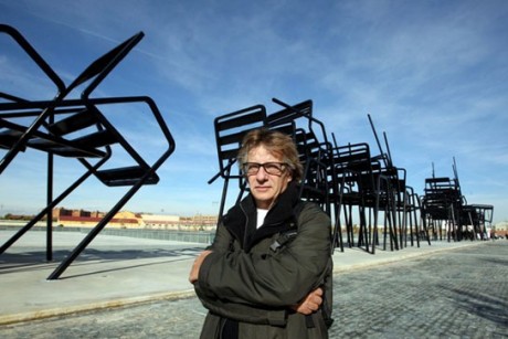 La LOBA llevando el rebaño...


LOS NEGOCIOS DE LA "PÁJARA" ADA COLAU
 La 'desahuciada' Ada 100