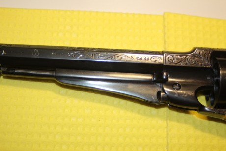 Hola,he abierto este hilo para que todos aquellos que tengais armas Españolas,podais lucirlas aqui con 140