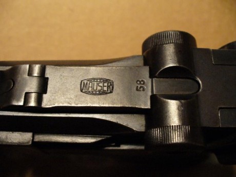 Hola buenas.
Hace unos pocos días vi una luger de la casa mauser con el año de fabricación de 1936 le 60