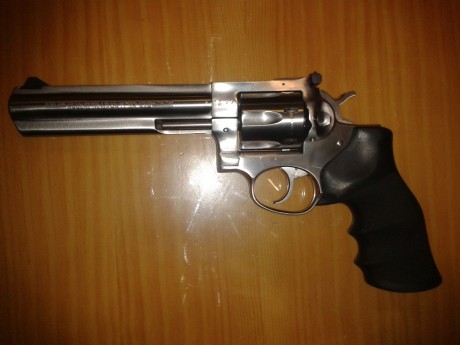 Revolver Ruger 6" - 38 sp - 357 mg
450 euros
valencia 02