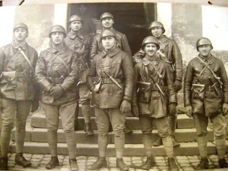 Hace unos días encontré por casualidad en una web extranjera un arma a la venta que hacía muchos años 111