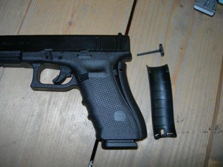  http://www.glock.com/images/welcome_1.jpg 

Bueno ya es oficial el anuncio en la wed 31