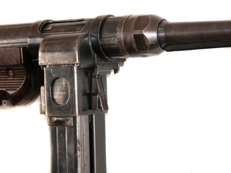 Hace unos días encontré por casualidad en una web extranjera un arma a la venta que hacía muchos años 42