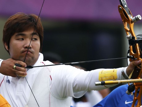 ALEKSANDR MELENTIEV 
Moscú 20 de Julio de 1.980. XXII Juegos Olímpicos de Verano.
Campeón olímpico y récord 40