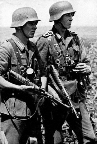 Hace unos días encontré por casualidad en una web extranjera un arma a la venta que hacía muchos años 50