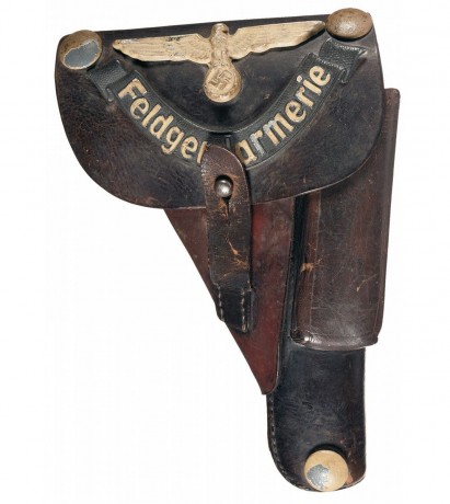 Hace unos días encontré por casualidad en una web extranjera un arma a la venta que hacía muchos años 10