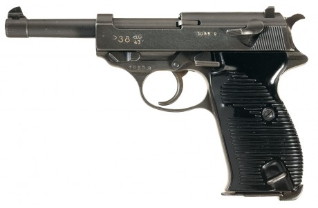 Hace unos días encontré por casualidad en una web extranjera un arma a la venta que hacía muchos años 31