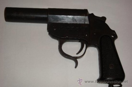 Hace unos días encontré por casualidad en una web extranjera un arma a la venta que hacía muchos años 60