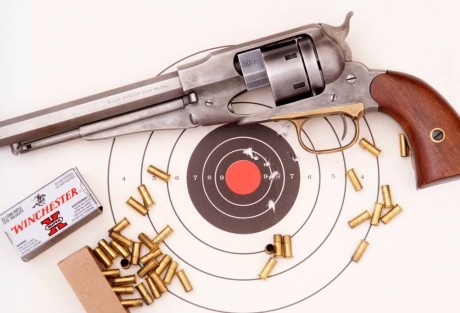 Buenos días.
¿Sabe alguien si se puede encontrar en España este adaptador para Remington?
 http://img542.imageshack.us/img542/9349/adaptadorcartuchocentra.jpg 20