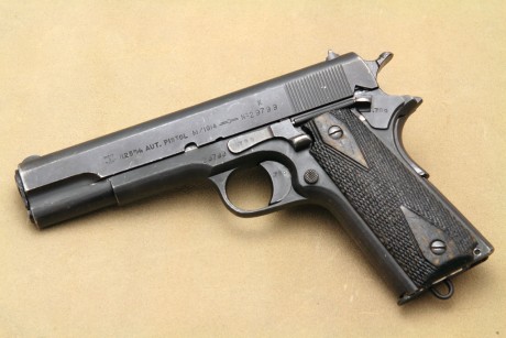 Hace unos días encontré por casualidad en una web extranjera un arma a la venta que hacía muchos años 00