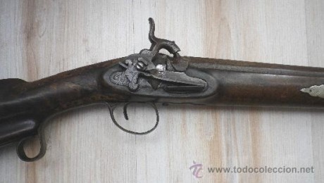 Hola, un amigo extranjero tiene este rifle, dice que en el cañón pone "de Sulalca Eibar", obviamente 20