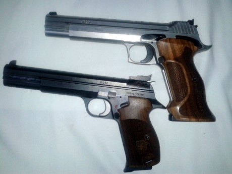 Sin lugar a dudas la pistola 9mm mas precisa de todos los tiempos es la SIG P210. Es imbatible en precisión 11