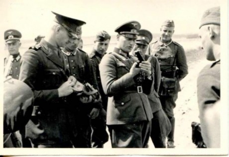 Hace unos días encontré por casualidad en una web extranjera un arma a la venta que hacía muchos años 111